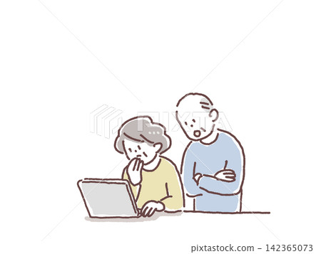 一群表情困惑的老男人和老婦人正看著電腦。 142365073