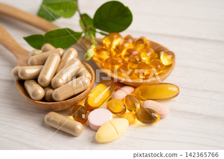 Alternative medicine herbal organic capsule drug herb. 142365766