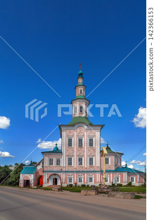 Nativity Church in Totma, Russia, scenic side view facade. Distinctive regional Totma Baroque architecture Nativity Church in Totma, Russia, scenic side view facade. Distinctive regional Totma Baroque architecture 142366153