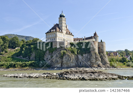 Palace Schoenbuehel in the Danube valley Palace Schoenbuehel in the Danube valley 142367466