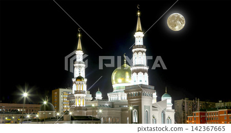 Moscow Cathedral Mosque, with the super moon, Russia -- the main mosque in Moscow, new landmark Moscow Cathedral Mosque, with the super moon, Russia -- the main mosque in Moscow, new landmark 142367665
