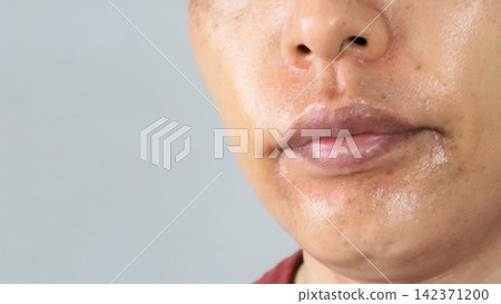 Japanese men who use skincare products Japanese men who use skincare products 142371200