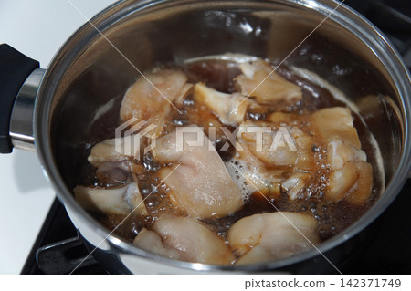 怎樣煮豬腳 怎樣煮豬腳 142371749