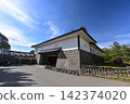 杜鵑花盛開的金澤城公園的春天 142374020
