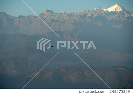 Scenery seen on the Himalayan trail in Nepal 142375299