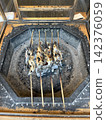 Grilled char on skewers, grilled with salt 142376059