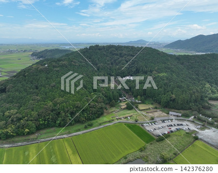 Views from near the ruins of Azuchi Castle in Shiga Prefecture, and also the ruins of Kannonji Castle. Views from near the ruins of Azuchi Castle in Shiga Prefecture, and also the ruins of Kannonji Castle. 142376280