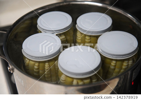 如何煮瓶裝根竹 如何煮瓶裝根竹 142378919