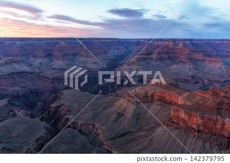 Grand Canyon Mather Point Grand Canyon Mather Point 142379795