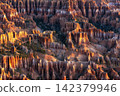 Bryce Canyon Sunrise View 142379946