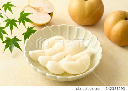 千葉縣產的鳳梨 千葉縣產的鳳梨 142381293