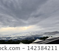 多雲的天空 142384211