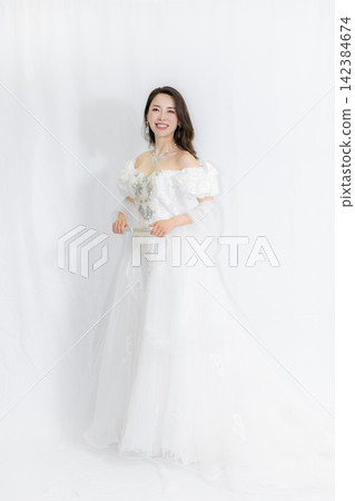 Summer white dress, tall and beautiful model Summer white dress, tall and beautiful model 142384674