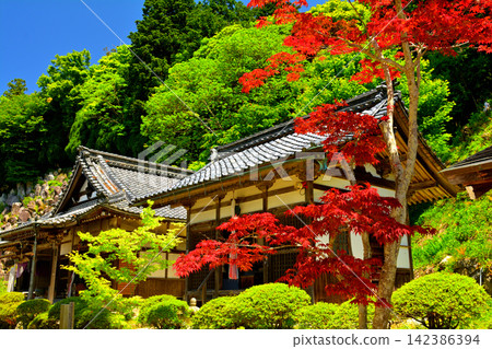 Kannonji Castle, one of Japan's 100 most famous castles Kannonji Castle, one of Japan's 100 most famous castles 142386394