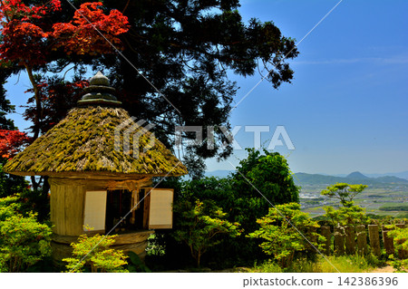 Kannonji Castle, one of Japan's 100 most famous castles Kannonji Castle, one of Japan's 100 most famous castles 142386396