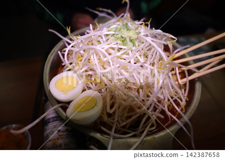 Spicy Noodle Bowl with Bean Sprouts and Eggs Spicy Noodle Bowl with Bean Sprouts and Eggs 142387658