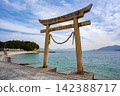 A view of the seaside torii gate of Tokoura Shrine (Takehara City) 142388717
