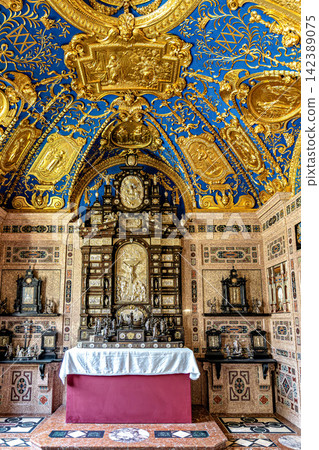 Antiquarium of Munich Residence. Renaissance halls and Treasury Antiquarium of Munich Residence. Renaissance halls and Treasury 142389075