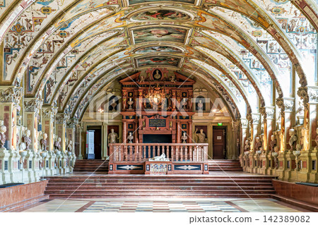 Antiquarium of Munich Residence. Renaissance halls and Treasury Antiquarium of Munich Residence. Renaissance halls and Treasury 142389082