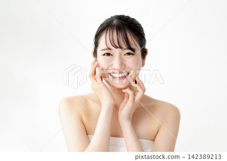 Beauty image of young women Beauty image of young women 142389213