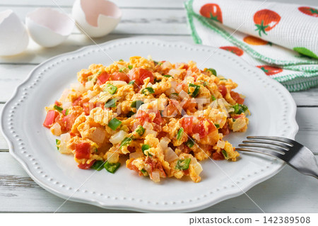 Huevos a la mexicana(墨西哥菜) Huevos a la mexicana(墨西哥菜) 142389508