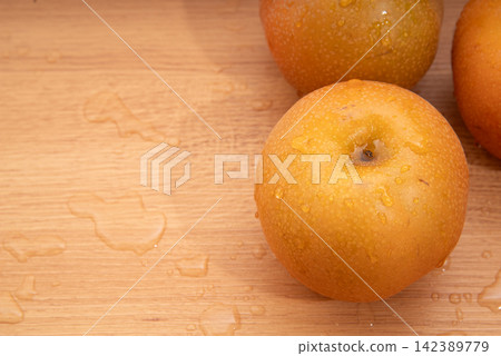 juicy pear juicy pear 142389779