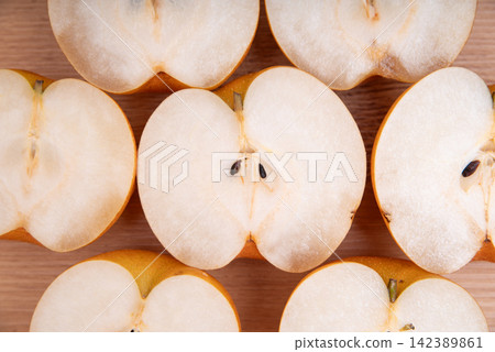 cut pear cut pear 142389861