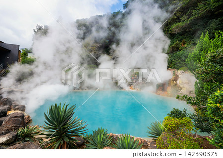 Umi Jigoku or Sea Hell hot springs with heavy gas steam, Beppu Umi Jigoku or Sea Hell hot springs with heavy gas steam, Beppu 142390375