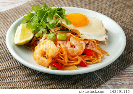 Mie goreng Mie goreng 142391115