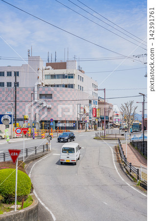 從靜岡縣御殿場市御殿場站前看到的景色 從靜岡縣御殿場市御殿場站前看到的景色 142391761