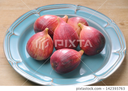 The fruit fig, also known as fig. The fruit fig, also known as fig. 142393763