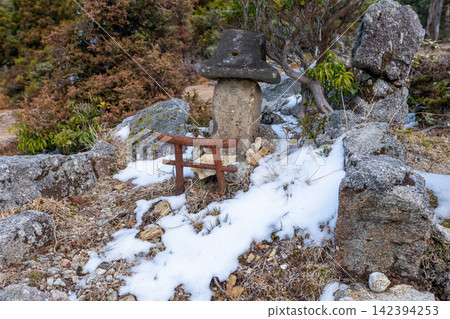 Yakushima World Natural Heritage Site: Hana-no-e River Shrine (Winter) Yakushima World Natural Heritage Site: Hana-no-e River Shrine (Winter) 142394253