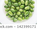 Petit Cube Pickles 142399171