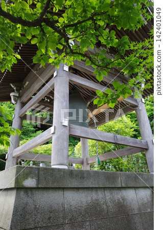 The bell tower at Hase-dera Temple in Kamakura The bell tower at Hase-dera Temple in Kamakura 142401049