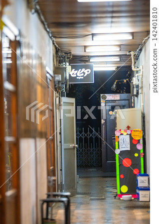 [Nighttime entertainment district] Ura-Kasuga Street, entertainment district in Kofu City, Yamanashi Prefecture [Yamanashi Prefecture] 142401810