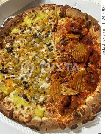A delicious pizza with a golden crust, melted cheese, and savory toppings. Perfect for food-related designs, menus, or Italian-themed projects, capturing the essence of a classic comfort dish. 142403925