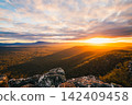 Mountain vista landscape at sunset in Grampians National Park, Victoria, Australia 142409458
