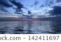 海邊日出 142411697