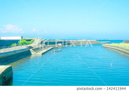 河口景觀 142411944