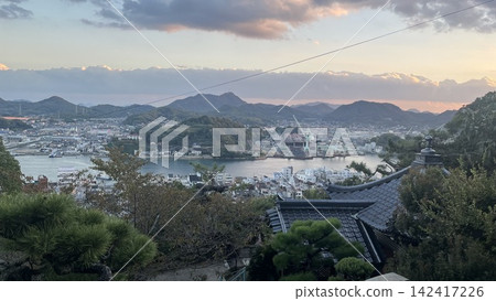 從延光寺看到的尾道城市景觀 從延光寺看到的尾道城市景觀 142417226