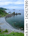 View from Kita-Ushima Bridge on Sado Island (vertical photo) 142417890