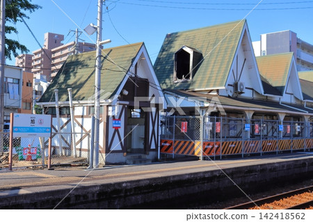 Asahi Station on the Dosan Line (Kochi City, Kochi Prefecture) is currently closed to the public due to a fire. Asahi Station on the Dosan Line (Kochi City, Kochi Prefecture) is currently closed to the public due to a fire. 142418562