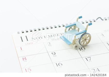 November calendar and wheelchair November calendar and wheelchair 142420164