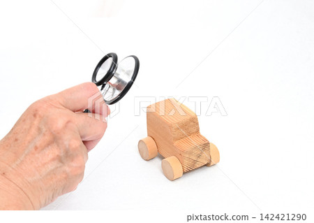 Car and motorcycle inspection, diagnosis, vehicle inspection, maintenance, repair, sales, and purchase (image) Car and motorcycle inspection, diagnosis, vehicle inspection, maintenance, repair, sales, and purchase (image) 142421290