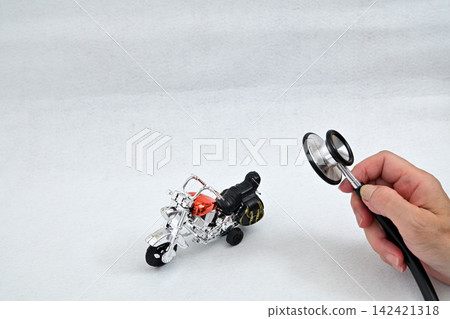 Car and motorcycle inspection, diagnosis, vehicle inspection, maintenance, repair, sales, and purchase (image) Car and motorcycle inspection, diagnosis, vehicle inspection, maintenance, repair, sales, and purchase (image) 142421318