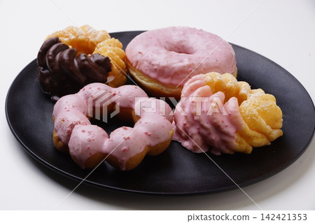 Sweet strawberry donut Sweet strawberry donut 142421353