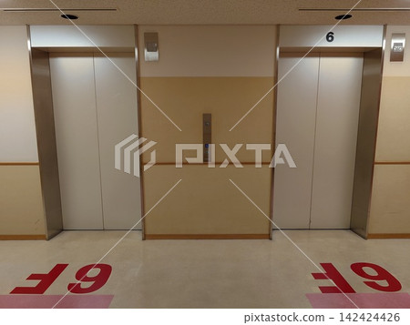 elevator platform elevator platform 142424426
