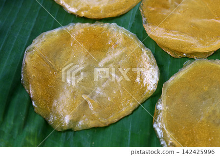 Thai sweet mango leather, Dried mango paste Thai sweet mango leather, Dried mango paste 142425996