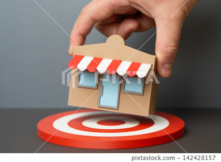 Choosing the best location to open a business with high coverage and heavy customer traffic. Site selection supports retail visibility, customer access and commercial success. Choosing the best location to open a business with high coverage and heavy customer traffic. Site selection supports retail visibility, customer access and commercial success. 142428157