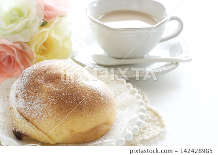 Sweet bread and milk tea Sweet bread and milk tea 142428985